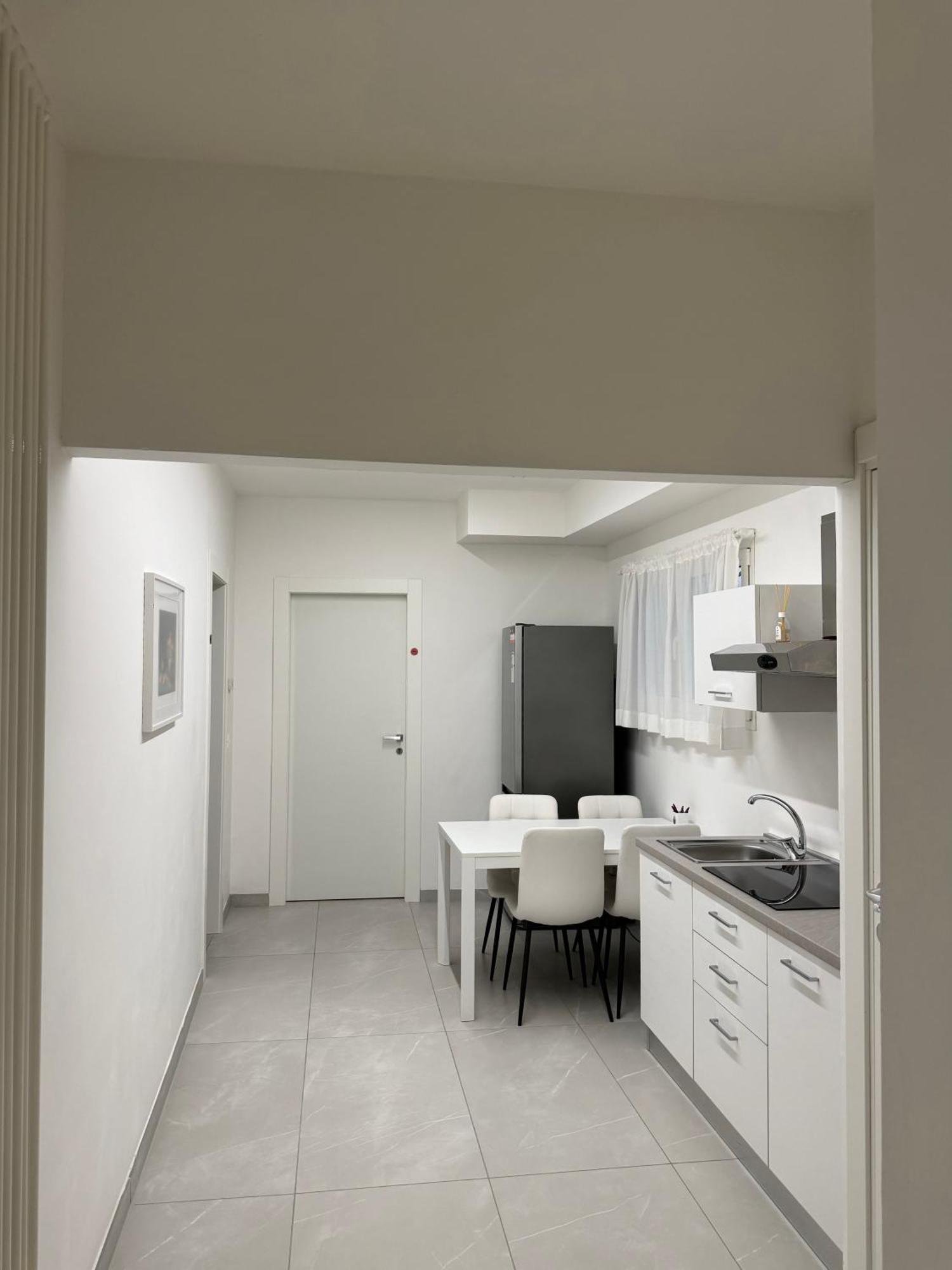 Re House Suite & Deluxe Apartament Ascoli Piceno Buitenkant foto