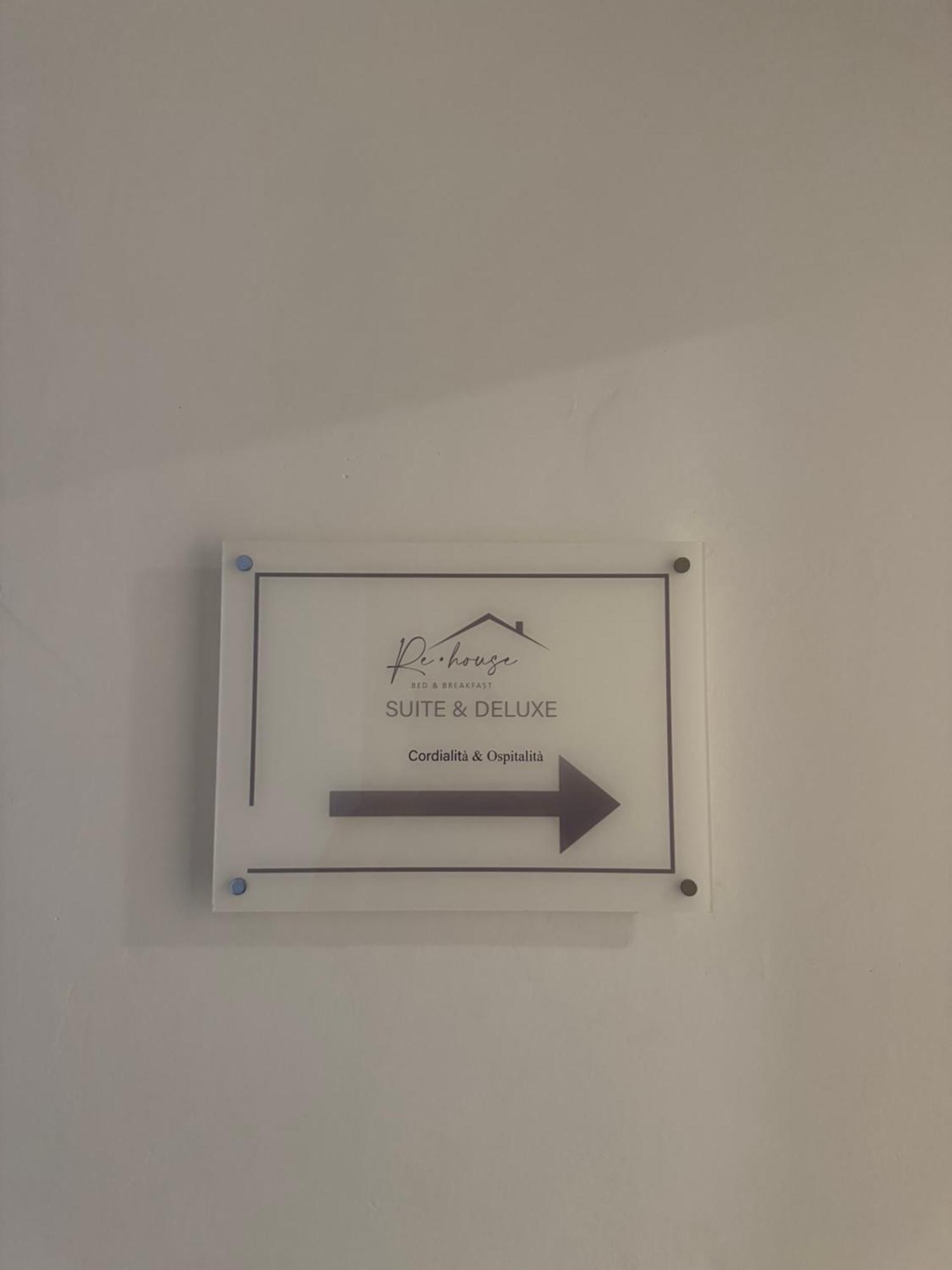 Re House Suite & Deluxe Apartament Ascoli Piceno Buitenkant foto