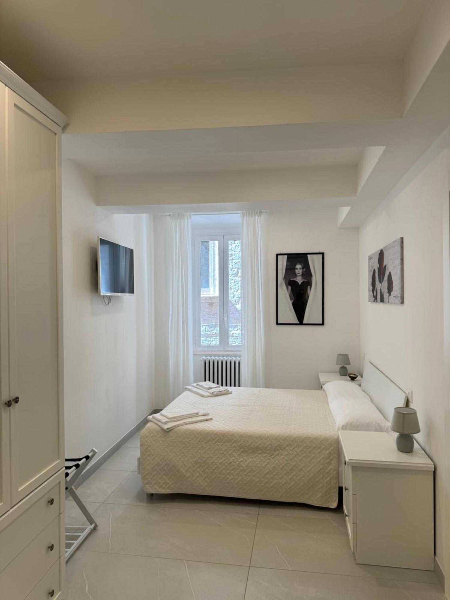 Re House Suite & Deluxe Apartament Ascoli Piceno Buitenkant foto